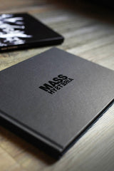 MASS HYSTERIA "Livre photos Collector" Book